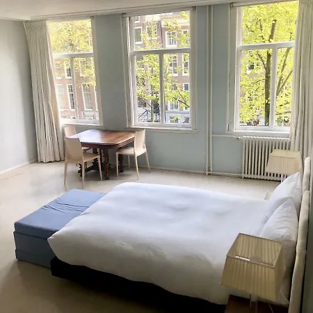 Bed & Breakfast De Leydsche Hof